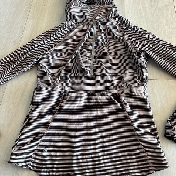 Lululemon Go The Distance Jacket Mini Pop Stripe Printed Mink Berry Black size 6 - Picture 8 of 11